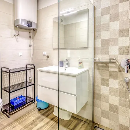 Medna B2 By Interhome شقة *