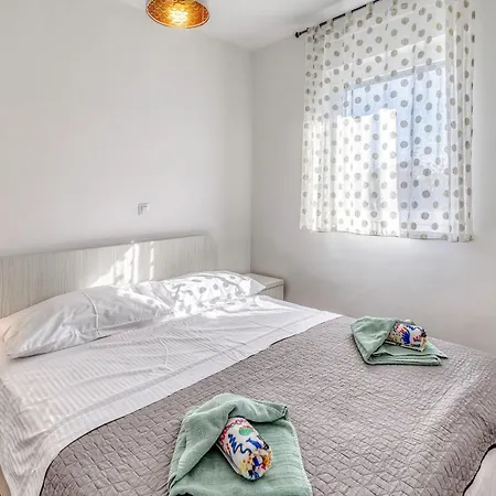 Medna B2 By Interhome * Čižići